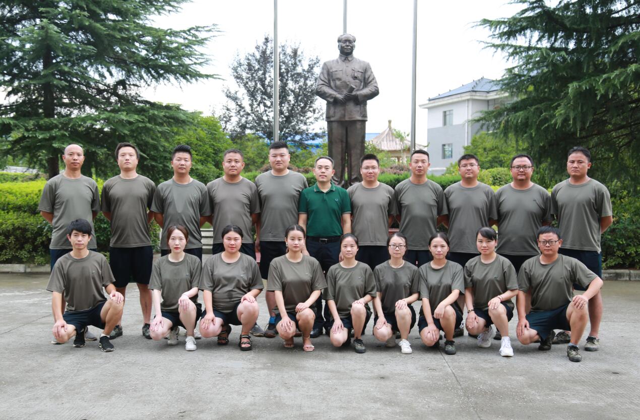 20190801开云网页版庆祝人民解放军成立92周年活动.JPG
